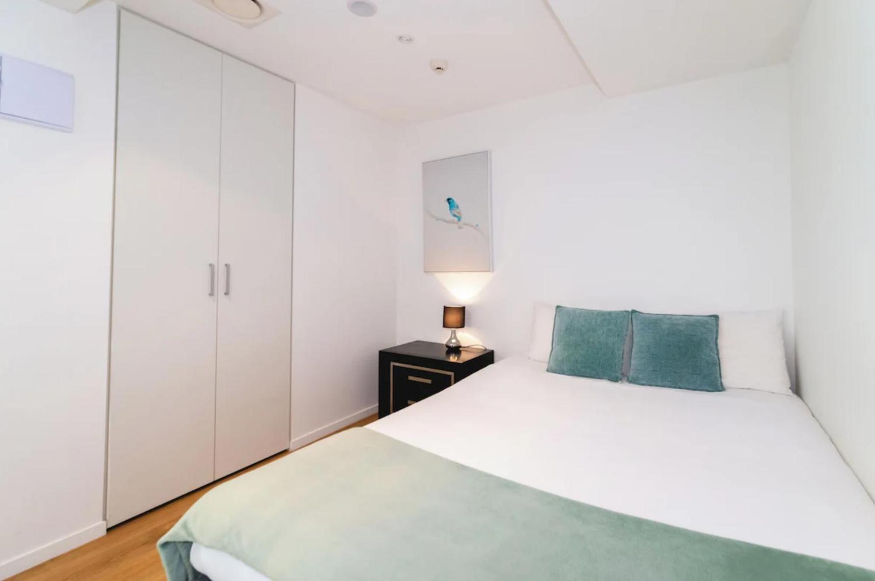 Skytower And City View 2 Bedroom Apartment On High Floor Auckland Eksteriør bilde