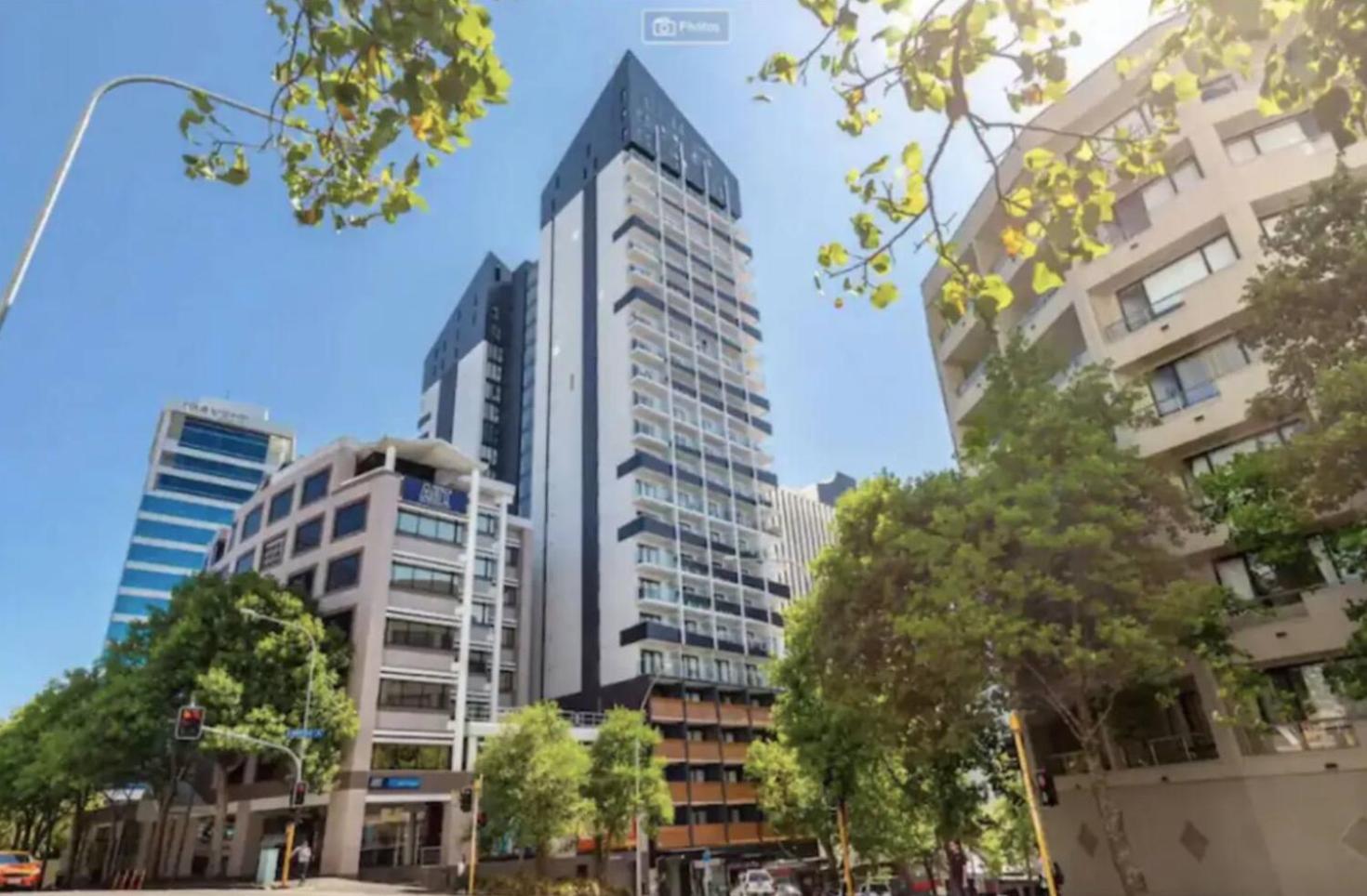 Skytower And City View 2 Bedroom Apartment On High Floor Auckland Eksteriør bilde